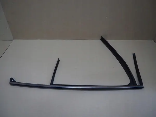 Vasen takaluukun ikkunatiiviste Kia Stinger image 2