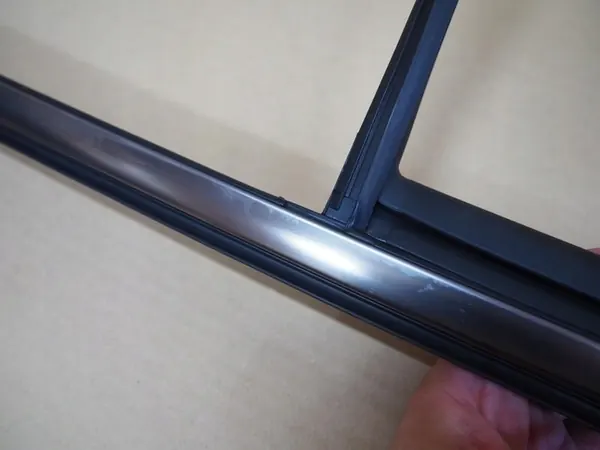 Vasen takaluukun ikkunatiiviste Kia Stinger image 3