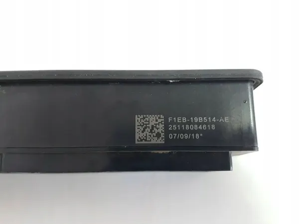 Takaluukun avauskytkin Focus 18- Ford OEM image 5