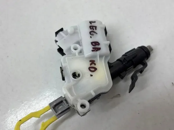 Brandstofklepmotor OEM 57310AN01A voor Subaru image 3