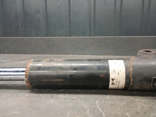 Amortisseur avant Mercedes Sprinter 907 Marelli image 3