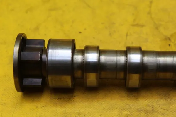Arbre à cames échappement OEM 03CAF pour VW Golf V 1.4 FSI image 5