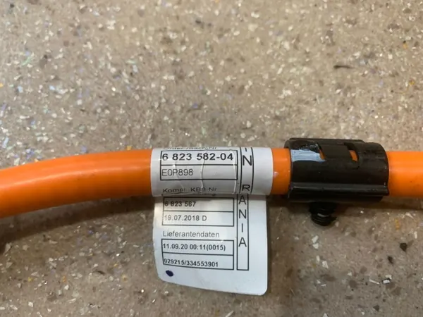 Cable Alta Tensión OEM 6823582 para BMW Serie 5 image 3