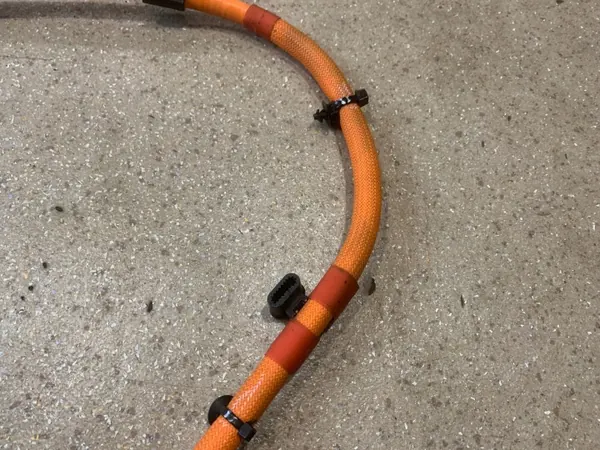 Cable Alta Tensión OEM 6823582 para BMW Serie 5 image 8