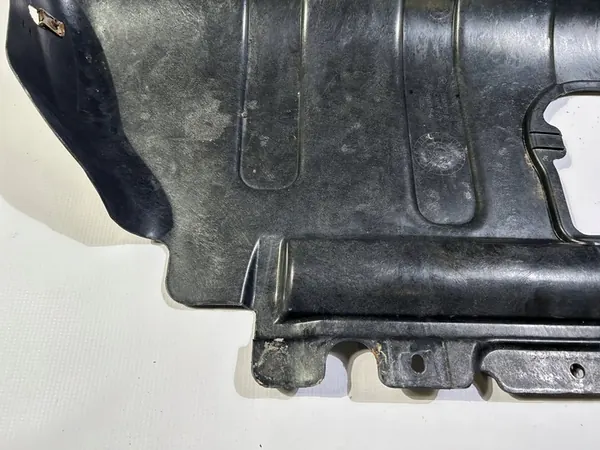 Motor underbody shield Dodge Durango 5.7 2011- image 7