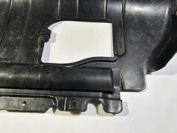 Motor underbody shield Dodge Durango 5.7 2011- image 8
