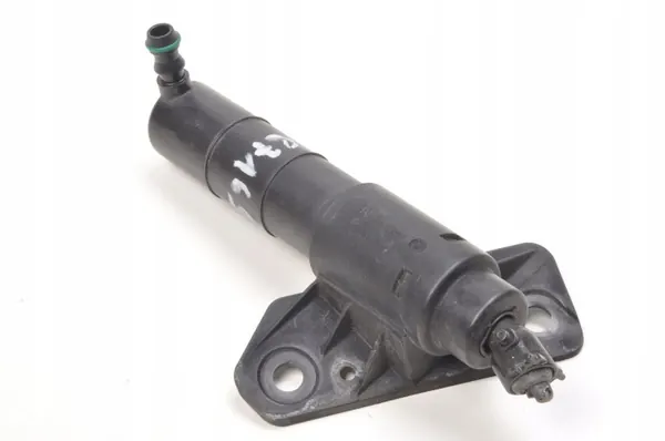 Kia Sportage III Ajovalopesupumppu OEM 00066135 image 2