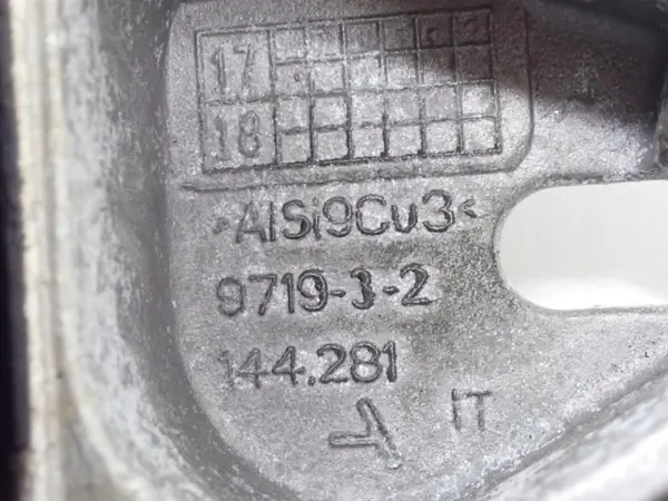 Support de boîte OEM 5QA199555C pour VW Tiguan image 4
