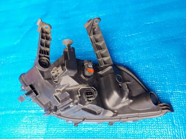 Farol de neblina esquerdo Opel Astra J IV 2009+ OEM 13293622 image 5