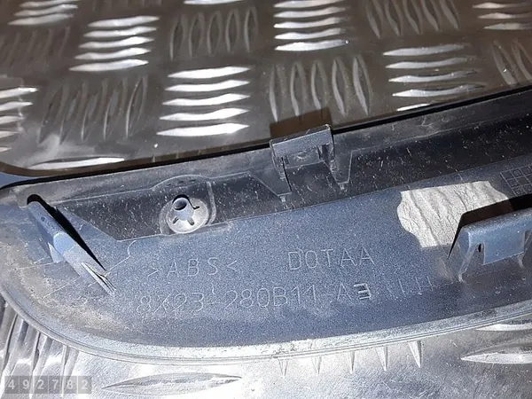 2010 Jaguar XF X250 Garniture 8X23280B11A3 image 3