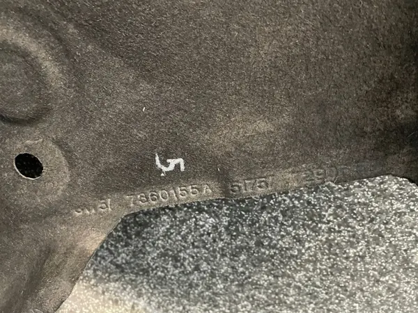 BMW motoronderbeschermingsplaat OEM PŁYTA OSŁONA image 3