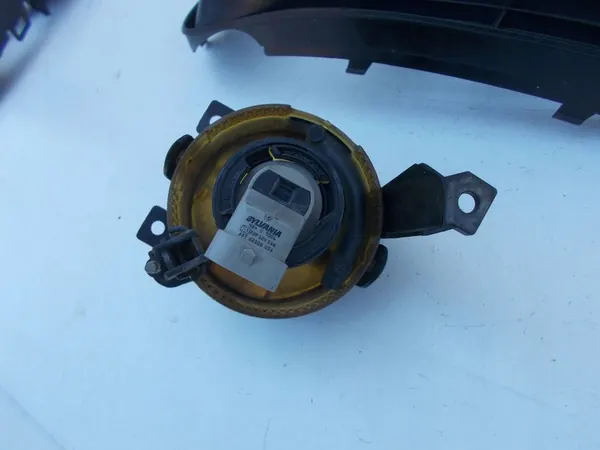 Grade de para-choque halógena direita Volkswagen Touran I 03-06 image 5