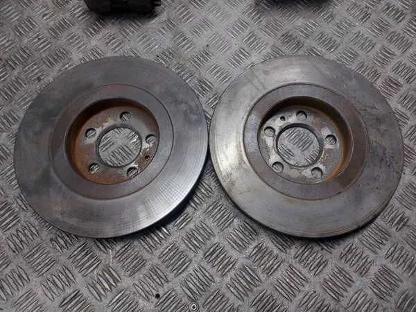 Begagnade Framhjulsbromsskivor & Bromsok OEM 280 MM image 3
