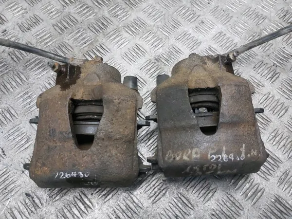 Begagnade Framhjulsbromsskivor & Bromsok OEM 280 MM image 7