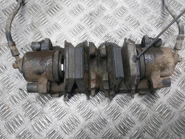 Begagnade Framhjulsbromsskivor & Bromsok OEM 280 MM image 8