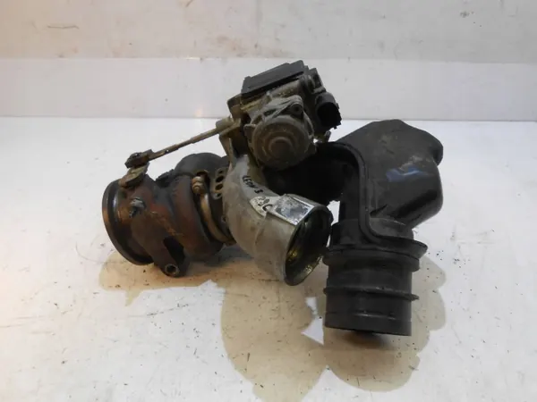 Turbo SEAT OEM 04E145721R para LEON III image 6
