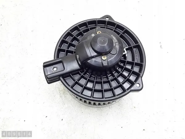 Ventilador calefactor Mazda 6 OEM 8940000232 image 2