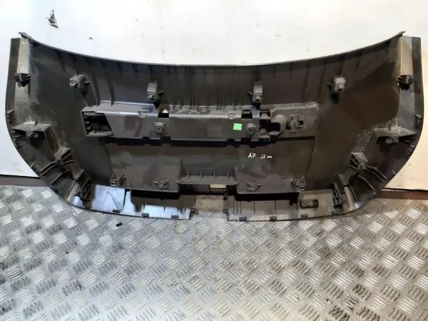 Audi A7 S7 4G 2013 Tavaratilan kansi OEM 4G8867979A image 3