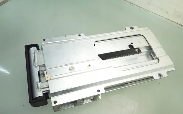 OEM 8H0880077B Tensor Pirotécnico para Audi A4 B7 Cabrio image 6