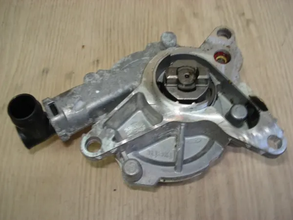 Bomba de vacío OEM 146503393R para Renault Trafic III image 7