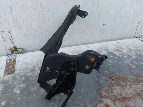 Support phare droit OEM 204626045-kolumb Mercedes C-Class image 5