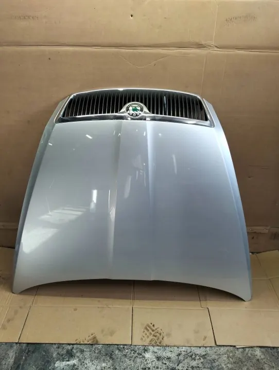 Capô Skoda Octavia IV usado OEM maska image 2