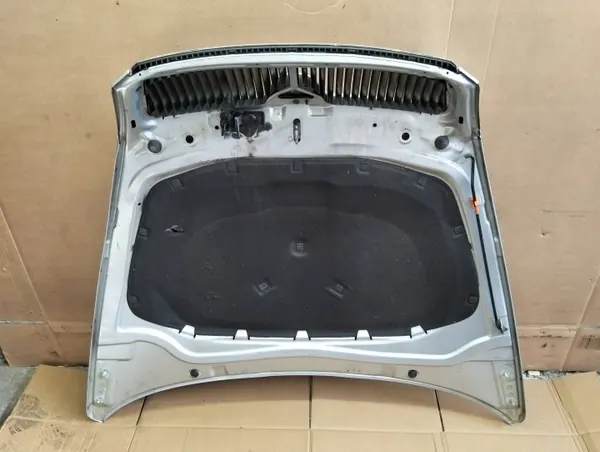 Capô Skoda Octavia IV usado OEM maska image 10