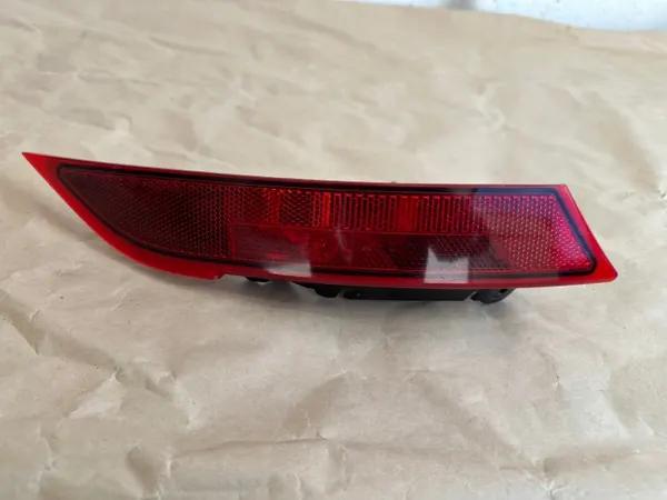 Land Rover Discovery 5 taka-sumuvalo vasen OEM HY3216K272AA image 2