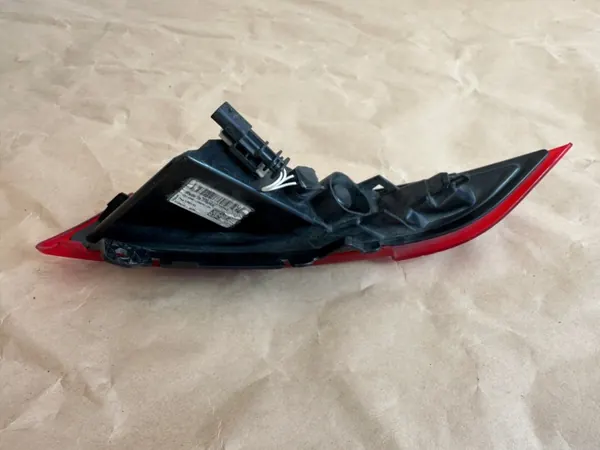 Land Rover Discovery 5 taka-sumuvalo vasen OEM HY3216K272AA image 5