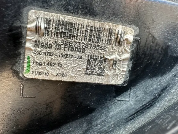 Land Rover Discovery 5 taka-sumuvalo vasen OEM HY3216K272AA image 6