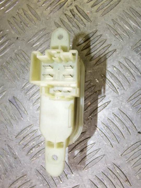 Resistencia ventilador OEM 52426558 para Renault Laguna III Lift image 3