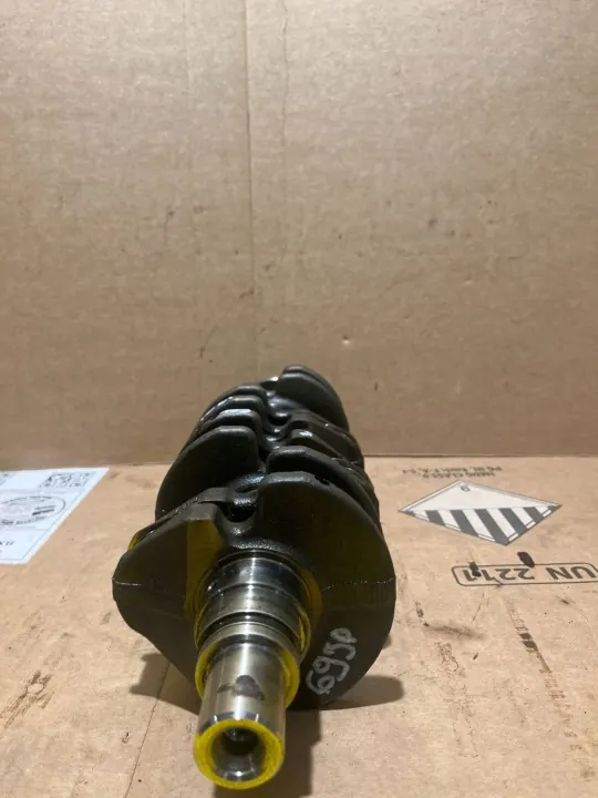 Vilebrequin Ford OEM AWJ1731 - État Utilisé image 3