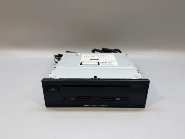 Audi A3 8V MIB1 navigointiyksikkö OEM 8V0035874B image 2