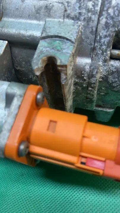 Compressor de Ar Condicionado VW PASSAT B8 3GD816803D image 7