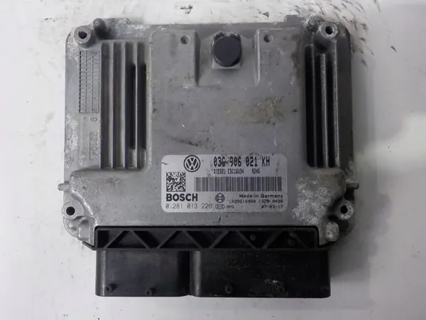 Moottorinohjain OEM 03G906021KH Golf V 1.9 TDI:lle image 2