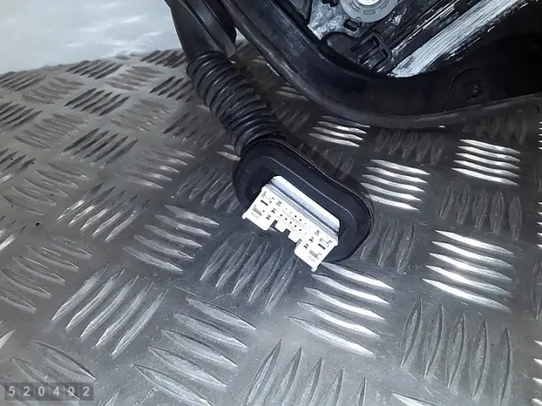 Hyundai Fensterheber OEM 9360000100 - Gebraucht image 3