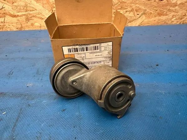 Rolo tensor OEM 07K903315AC para Audi A3 8Y image 2