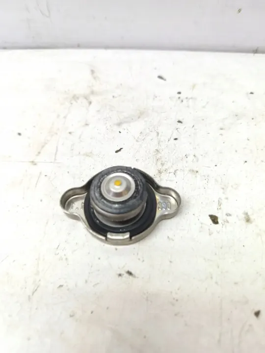 Expansionskärlslock OEM 25330C7000 för Kia Rio IV image 3