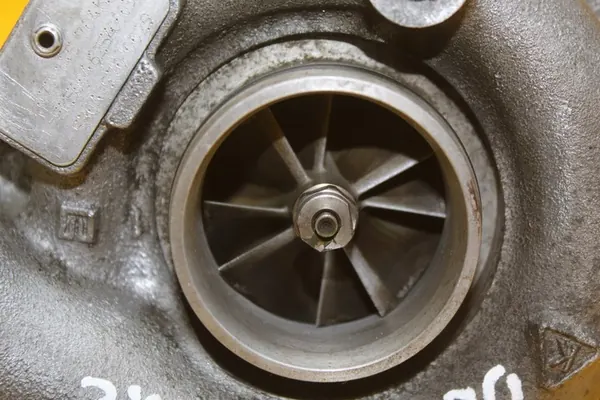 Turbocompresor Audi RS6 C5 4.2 BIT Derecho OEM 077145704K image 4