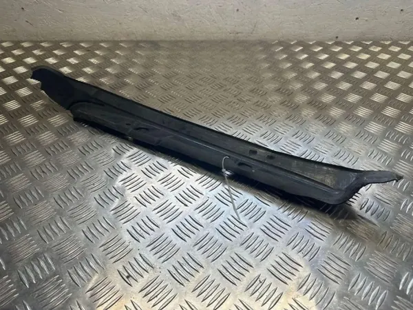 Audi A4 B8 spatborduiteinde OEM 8K081112A - Gebruikt image 2