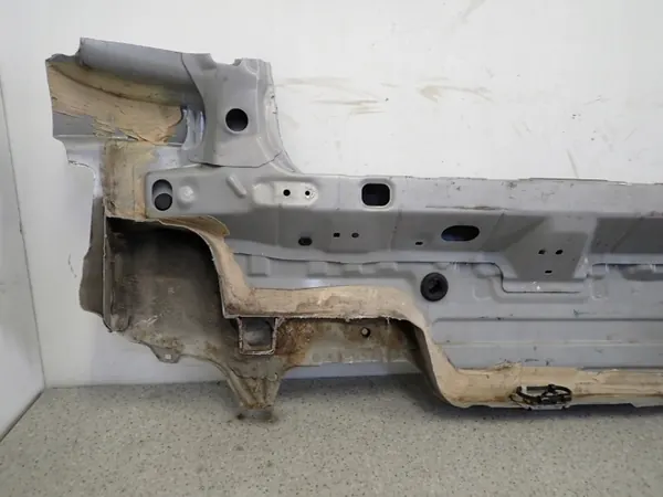 Toyota Yaris I 99-05 Hinterachse OEM 199 image 5