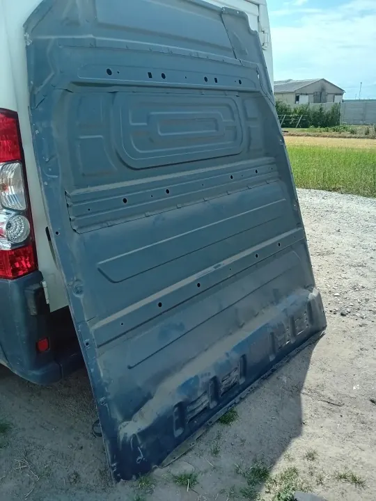Sprinter 907 Trennwand OEM - Gebraucht image 2
