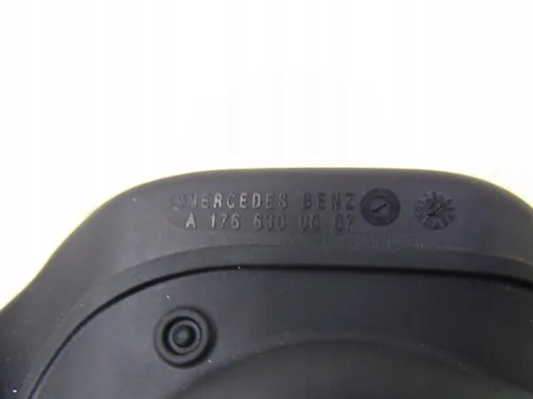 Polttoaineläppälukko OEM A1766300067 Mercedes W176 image 6