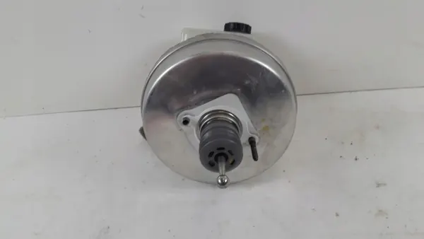 Bomba de servofreno Volvo V60 II OEM P32130198 image 5