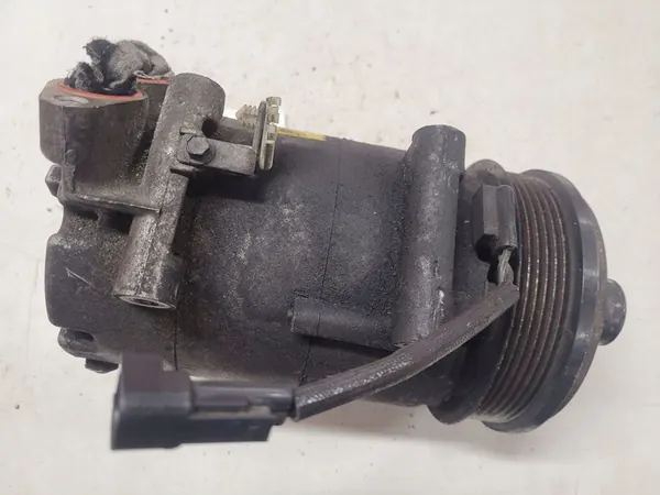 Ilmastointikompressori CITROËN C4 GRAND PICASSO I 1.6L image 2