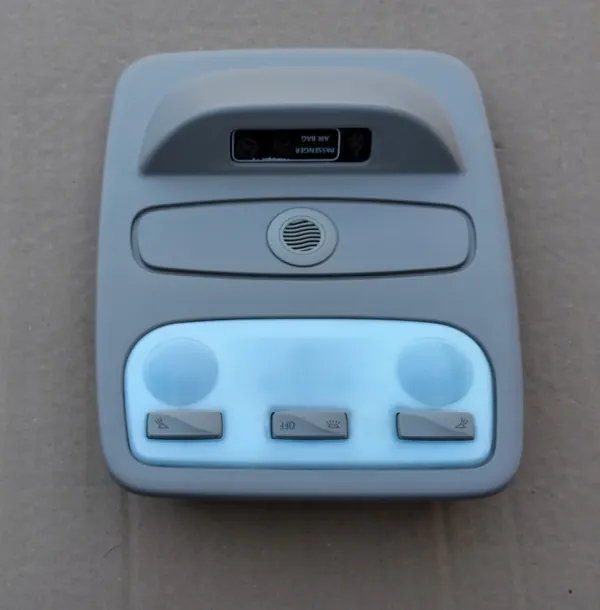 Renault Captur I Luz Techo Micrófono OEM 283128032R image 2