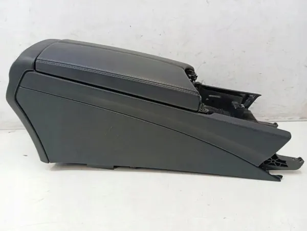 Armsteun opbergdoos OEM A2056801805 voor C63S W205 image 2