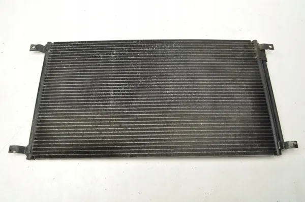 Ilmastointisäteilijä Aston Martin Vantage 4.7 OEM 9G43-19710-AB image 2