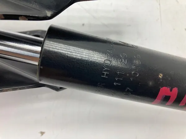 Actionneur de levage de cabine RENAULT MIDLUM DXI E5 20711129 image 9