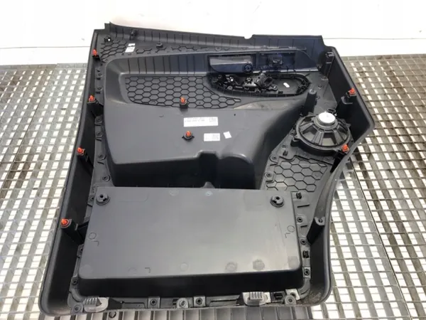 OEM LORK-2068-146112 Dörrtrim Fram Höger Mercedes image 4